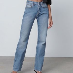 Zara Mid-rise Straight Leg Jeans size 4